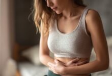 Боль в правом подреберье при желчнокаменной болезни